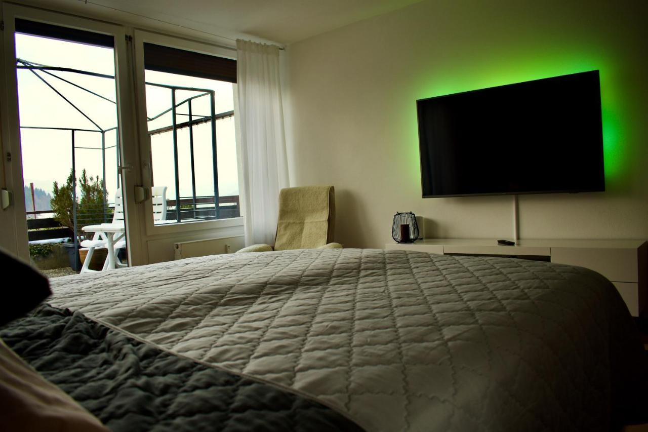 Appartement Mit Herrlicher Aussicht Uebers Murgtal バイアースブロン エクステリア 写真